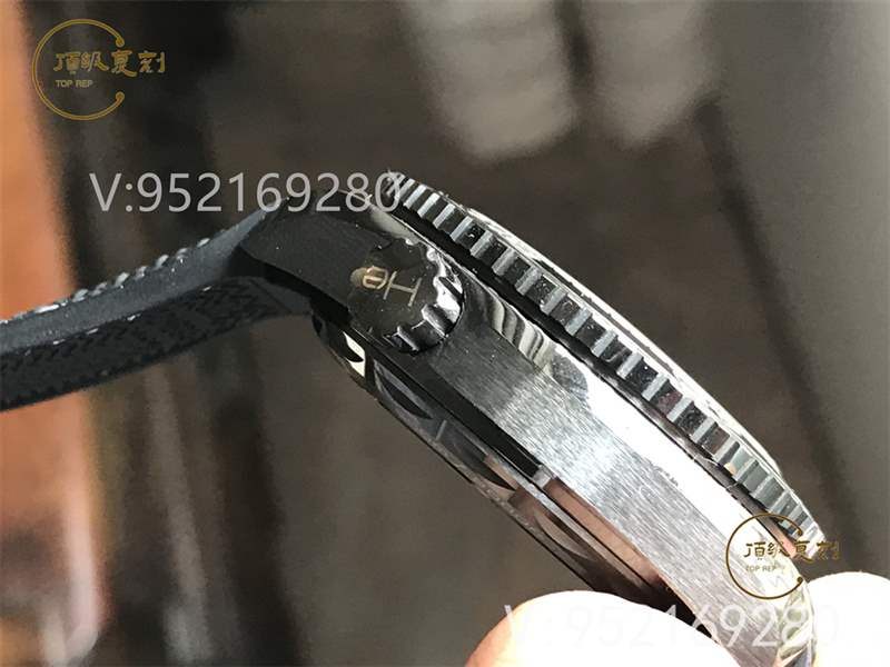 VS廠歐米茄海馬600深海之黑做工評(píng)測(cè),還原度值得入手嗎?-復(fù)刻表