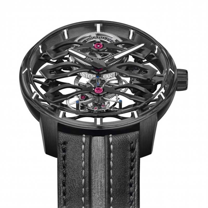 Girard-Perregaux芝柏表聯乘Aston Martin|一身黑魂的Tourbillon with Three Flying Bridges - Aston Martin Edition-復刻表