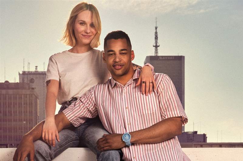 Swatch創(chuàng)出全新制表物料!推出Big Bold Bioceramic系列-復(fù)刻表