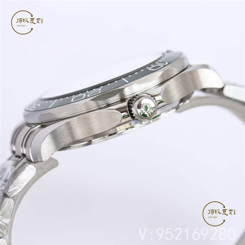 OR廠(chǎng)歐米茄海馬300綠盤(pán)復(fù)刻表新品上市,做工值得入手嗎-復(fù)刻表