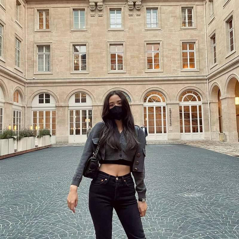 blackpink jisoo私服珠寶手表造型特搜！