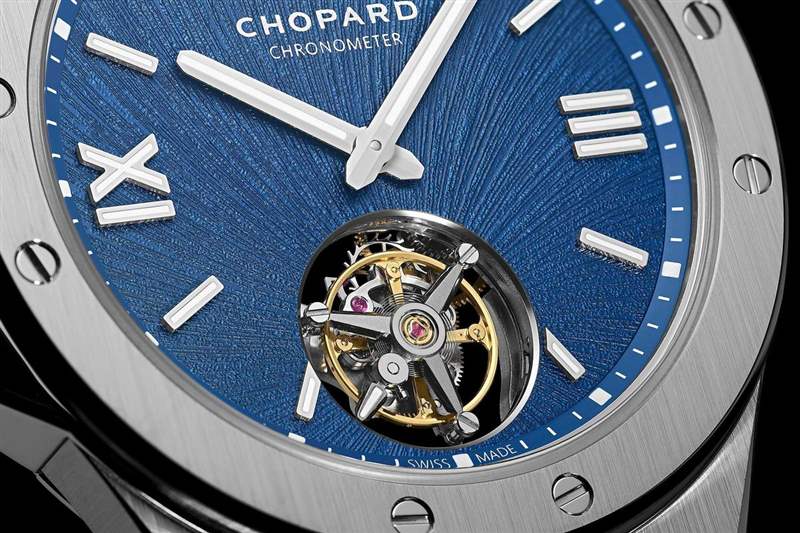 CHOPARD蕭邦年度重點(diǎn)新款:復(fù)雜工藝,允文允武。-復(fù)刻表