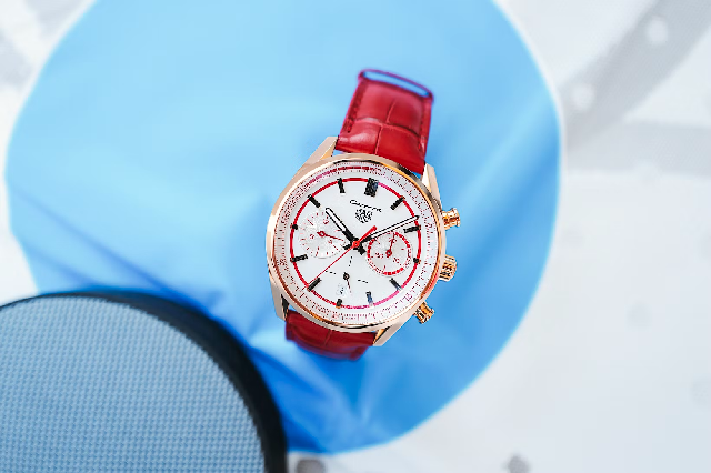 介紹Carrera Fusion:泰格豪雅的最新 LE 將經典保時捷 911 Carrera RS 2.7 變成手表-復刻表