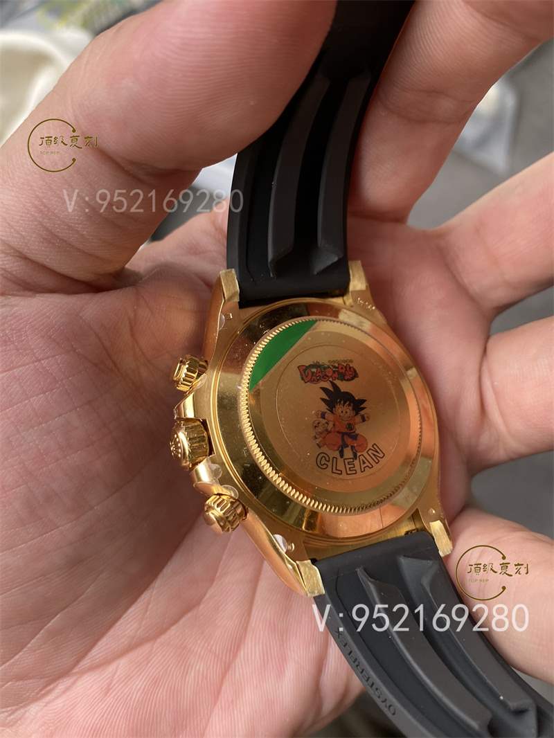 勞力士4130機芯余文樂迪通拿復(fù)刻表那個廠做的最好,BT廠和C廠對比那個更接近正品-復(fù)刻表