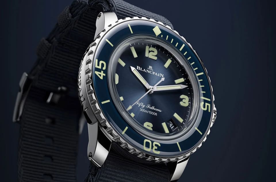 寶珀五十噚70周年紀(jì)念表?yè)Q上藍(lán)色調(diào)展現(xiàn)僅此一只的獨(dú)特性-復(fù)刻表