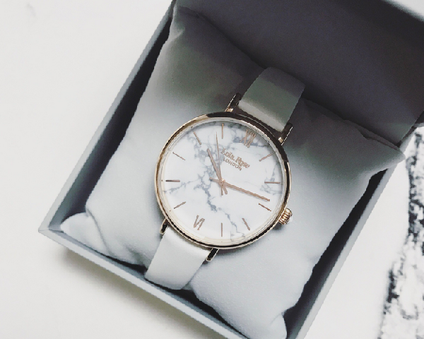 DW和Lola rose哪個(gè)好