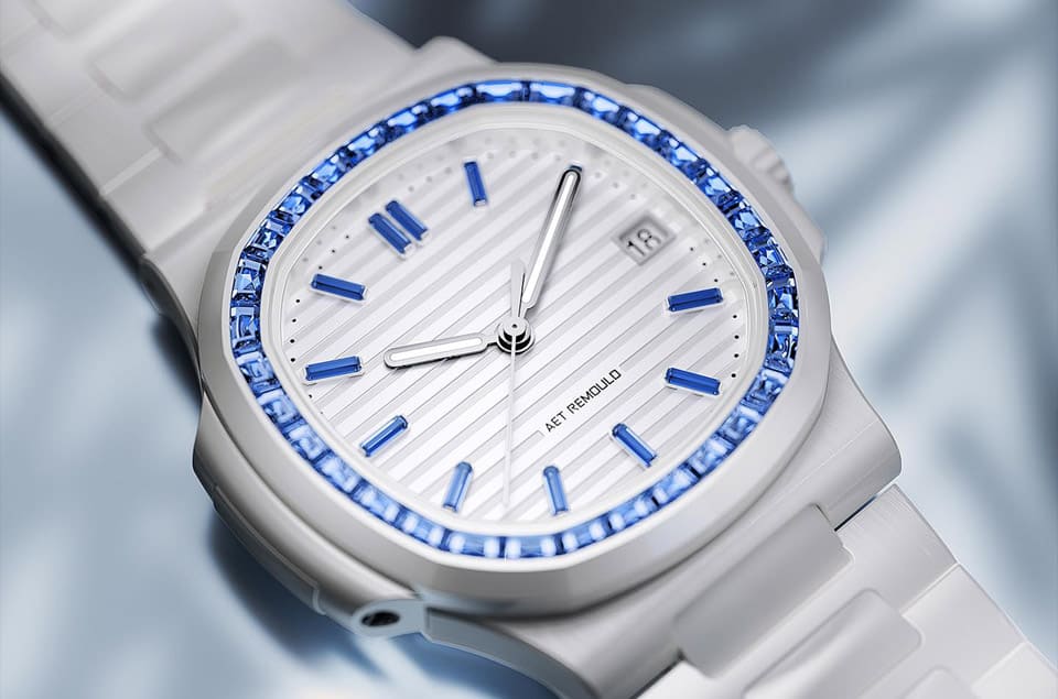 「白陶瓷搭彩色寶石」百達翡麗金鷹5711掀起高級運動表奢華風-復(fù)刻表