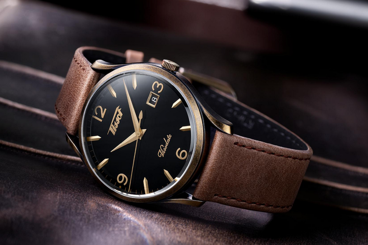 天梭和雷諾哪個檔次高 雷諾手表和天梭哪個好(天梭和雷諾哪個檔次高)-復刻表