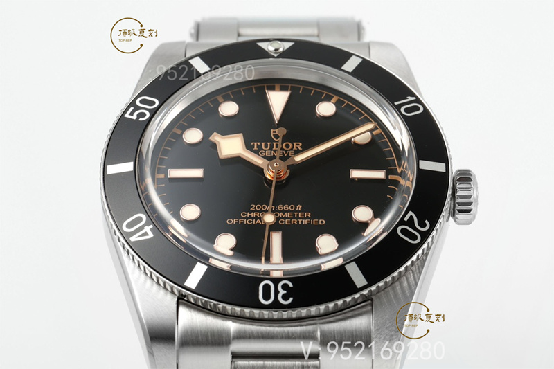 ZF廠帝舵碧灣系列37mm新品做工介紹,M79000N-0001-復(fù)刻表