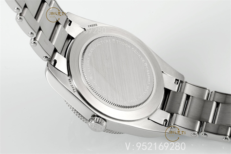 ZF廠帝舵碧灣系列37mm新品做工介紹,M79000N-0001-復(fù)刻表