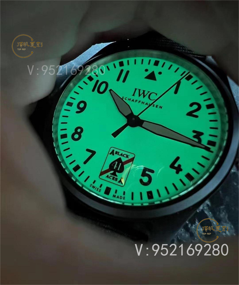 M+廠萬(wàn)國(guó)馬克飛行員黑桃A超級(jí)夜光表如何,表盤(pán)夜光對(duì)版嗎-復(fù)刻表